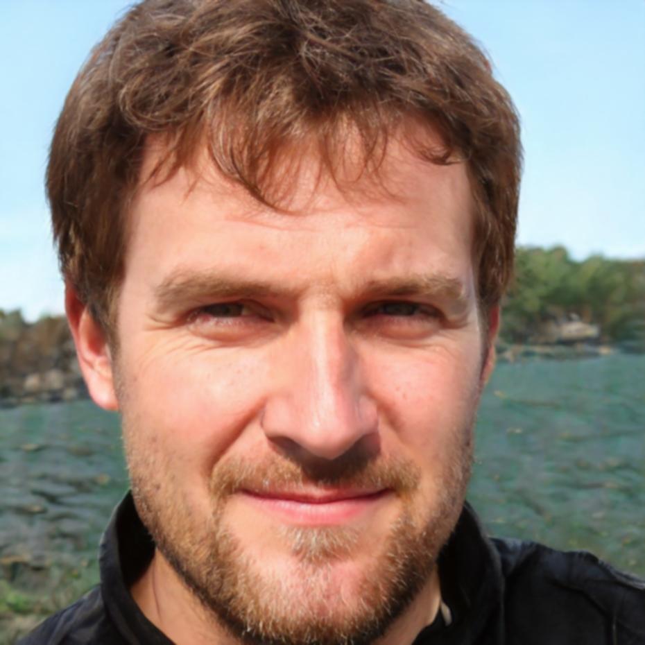 Trader demonstrating decision-making under pressure techniques